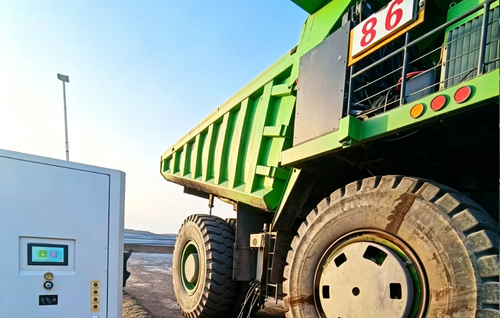 Ultimi blog aziendali su EVLINK collabora con JiuXing Energy per sviluppare una soluzione BTMS DC870V per camion super pesanti